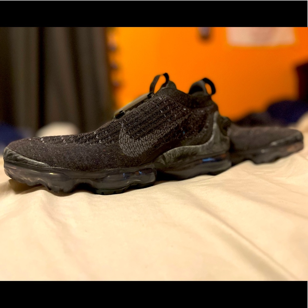 NIKE VAPOR MAX  2020 FLYKNIT